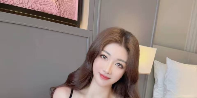 ༺川美人苍井空